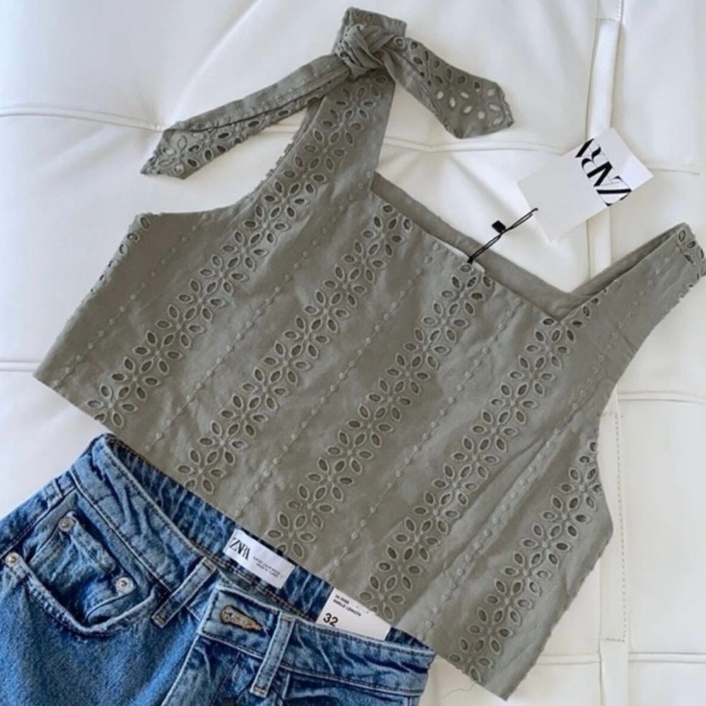 Zara Crop Top - Picture 1 of 7